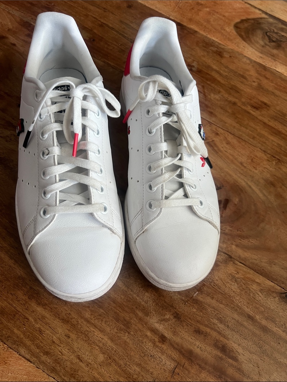 Hello Kitty ! adidas White Sneakers with Pink Accents Hello Kitty !